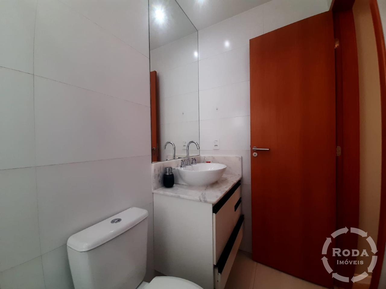 Apartamento à venda no Ponta da Praia: 