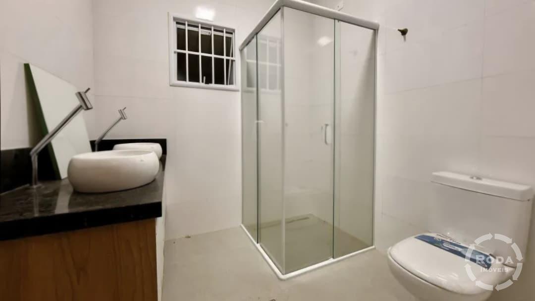 Casa Sobreposta Alta à venda no Embaré: 