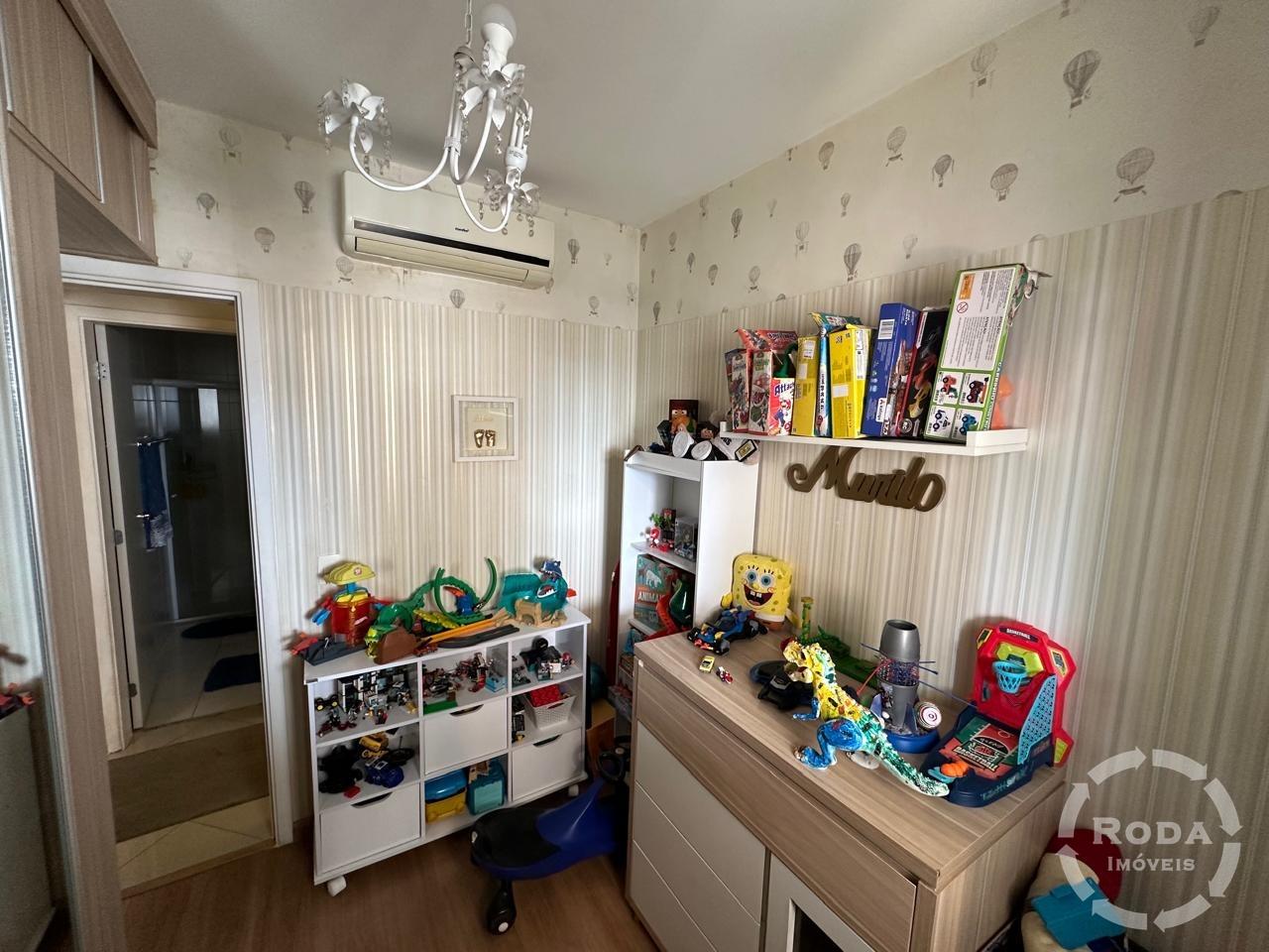 Apartamento à venda no Ponta da Praia: 