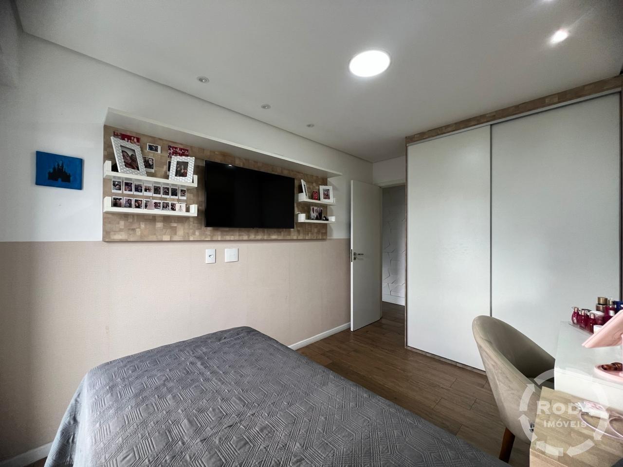 Apartamento à venda no Embaré: 