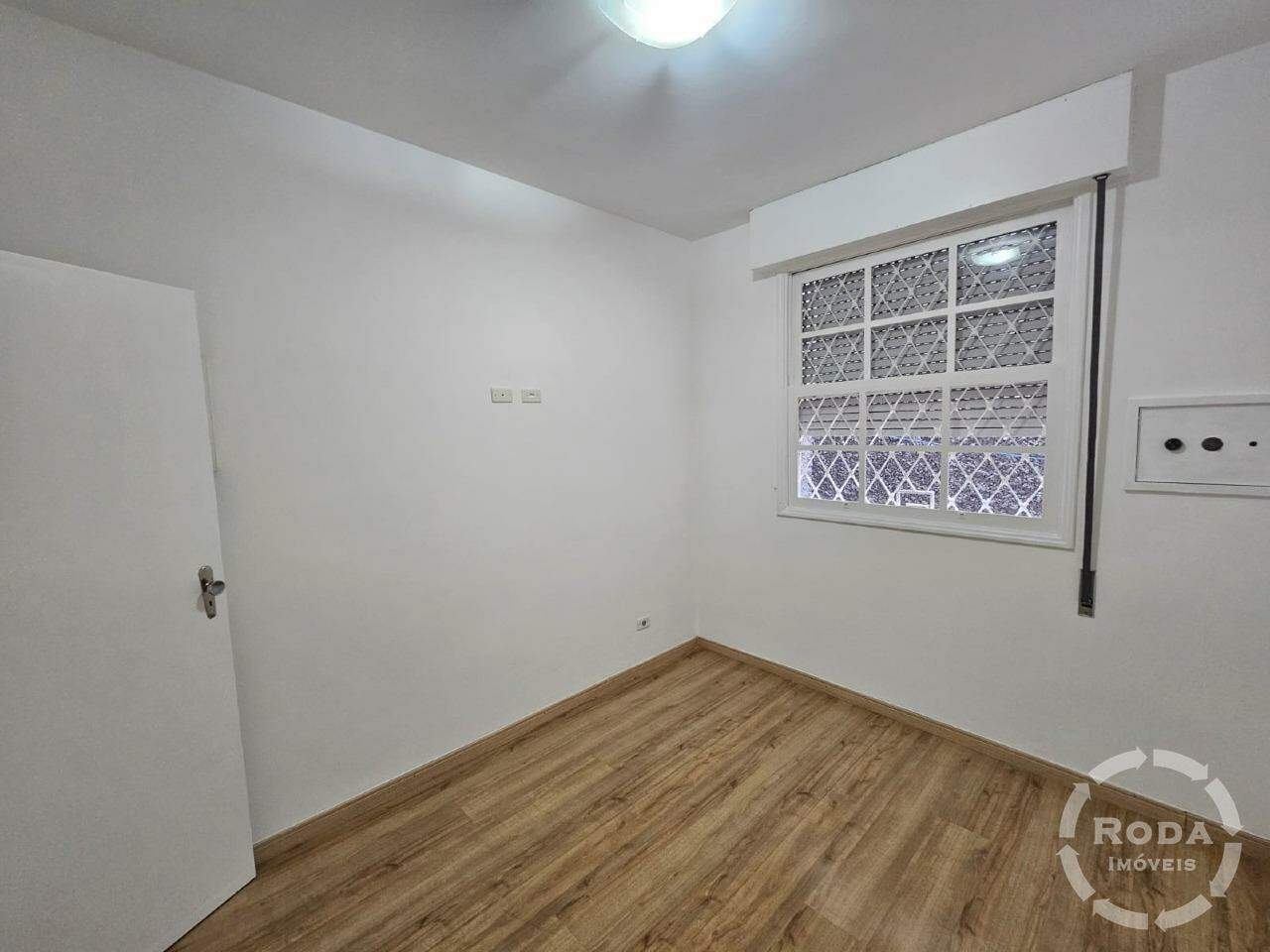 Casa para aluguel no Embaré: 