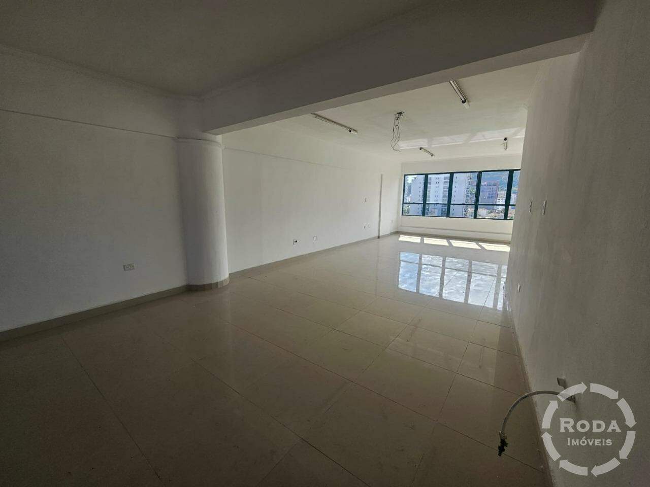 Sala à venda no Encruzilhada: 