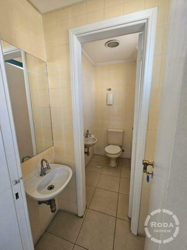 Sala à venda no Encruzilhada: 
