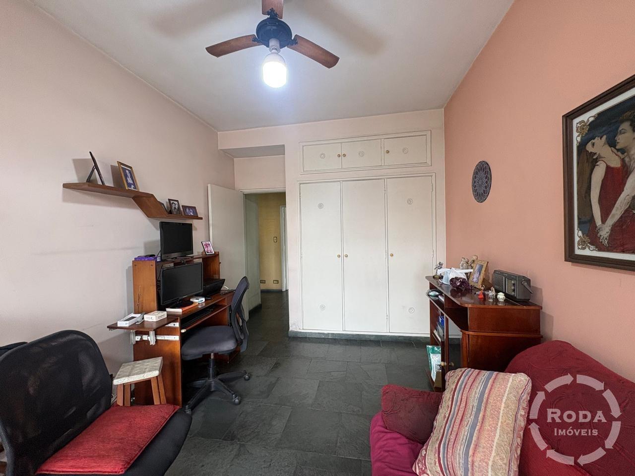 Apartamento à venda no Ponta da Praia: 