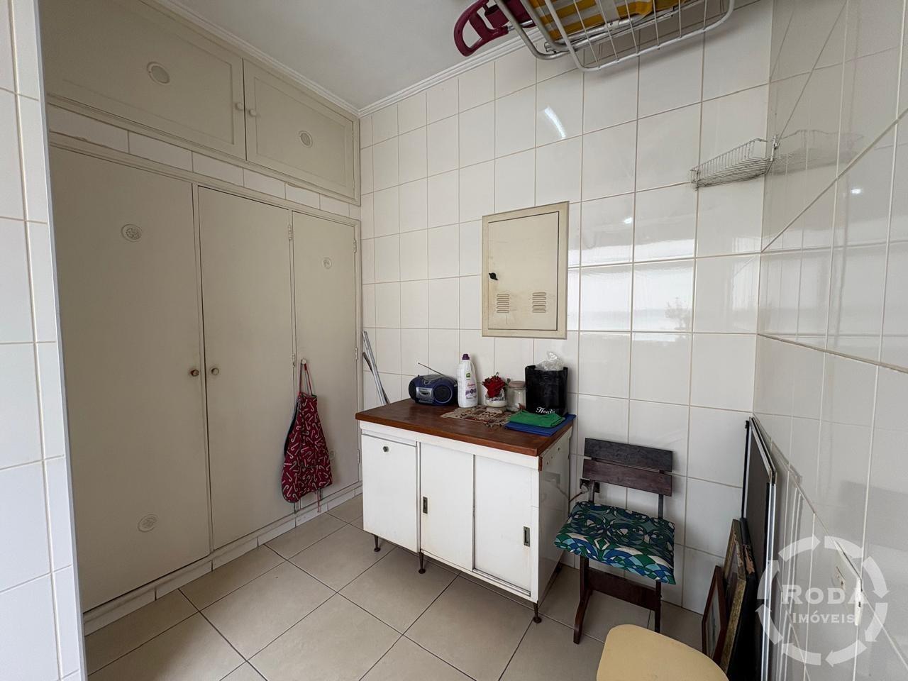 Apartamento à venda no Ponta da Praia: 