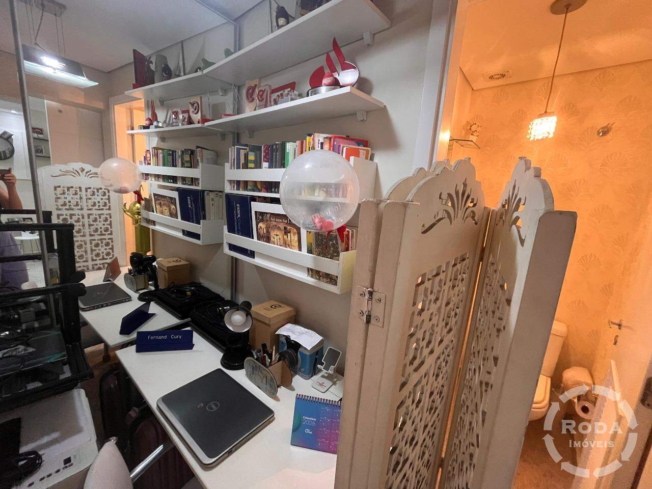 Apartamento à venda no Ponta da Praia: 
