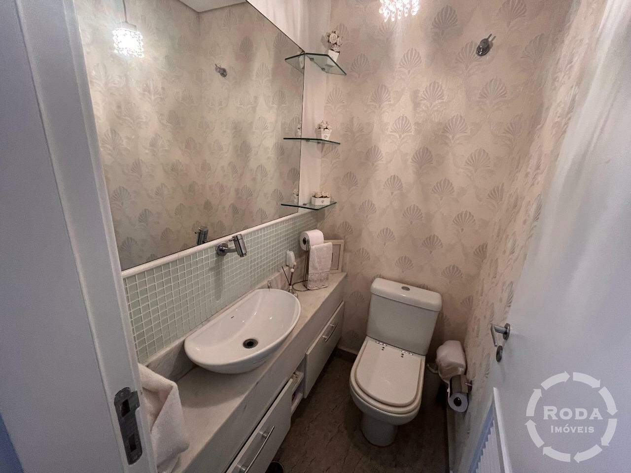 Apartamento à venda no Ponta da Praia: 