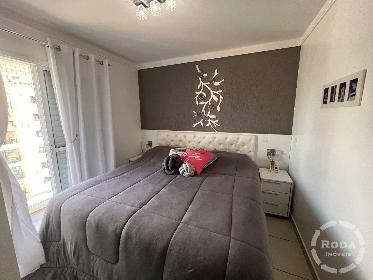 Apartamento à venda no Ponta da Praia: 