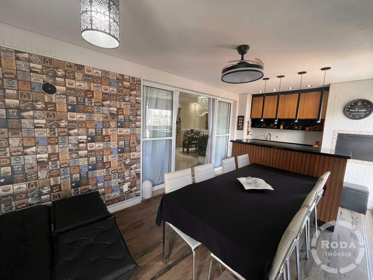 Apartamento à venda no Ponta da Praia: 