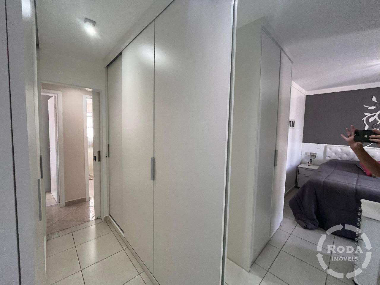 Apartamento à venda no Ponta da Praia: 