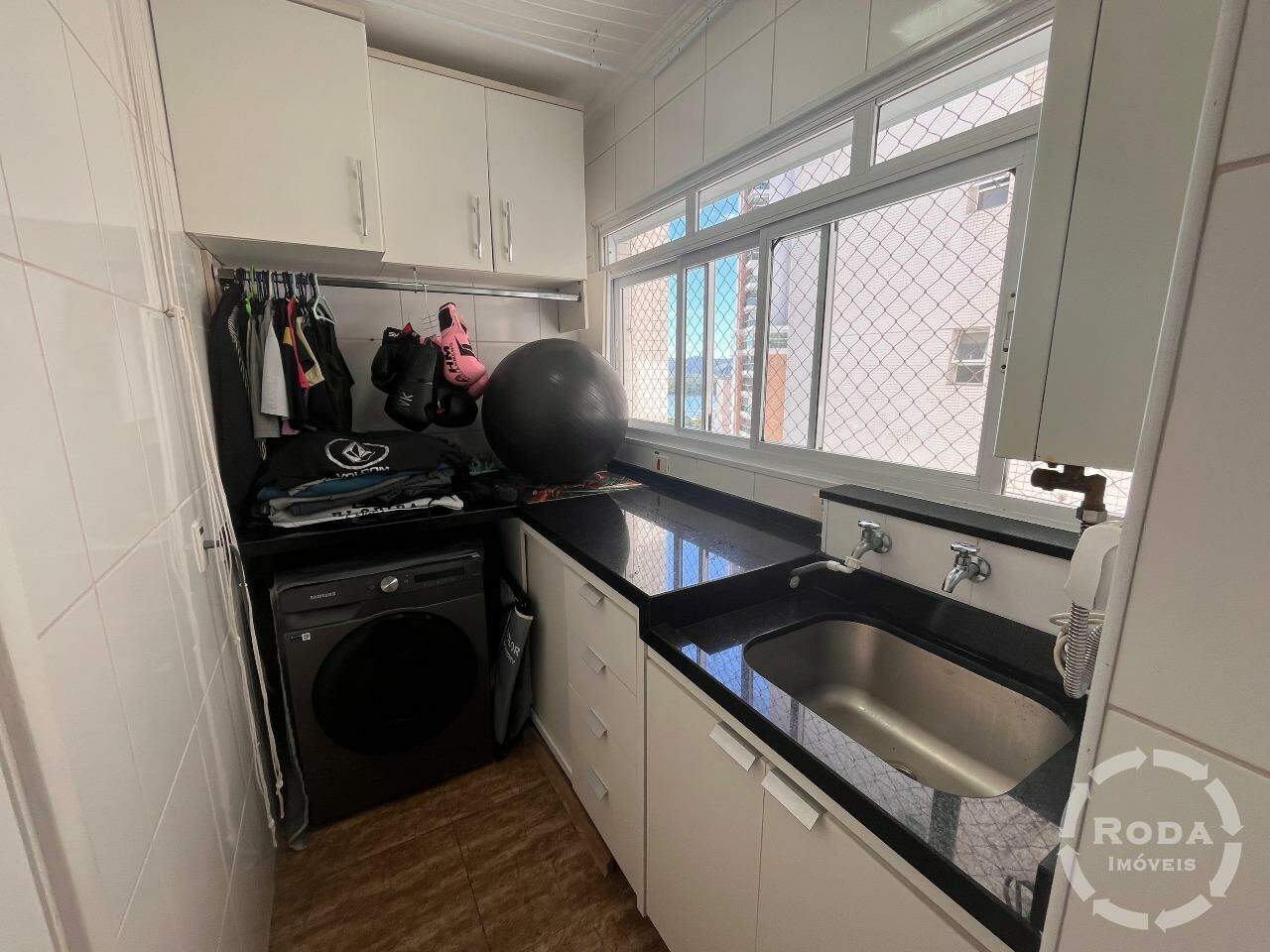 Apartamento à venda no Ponta da Praia: 