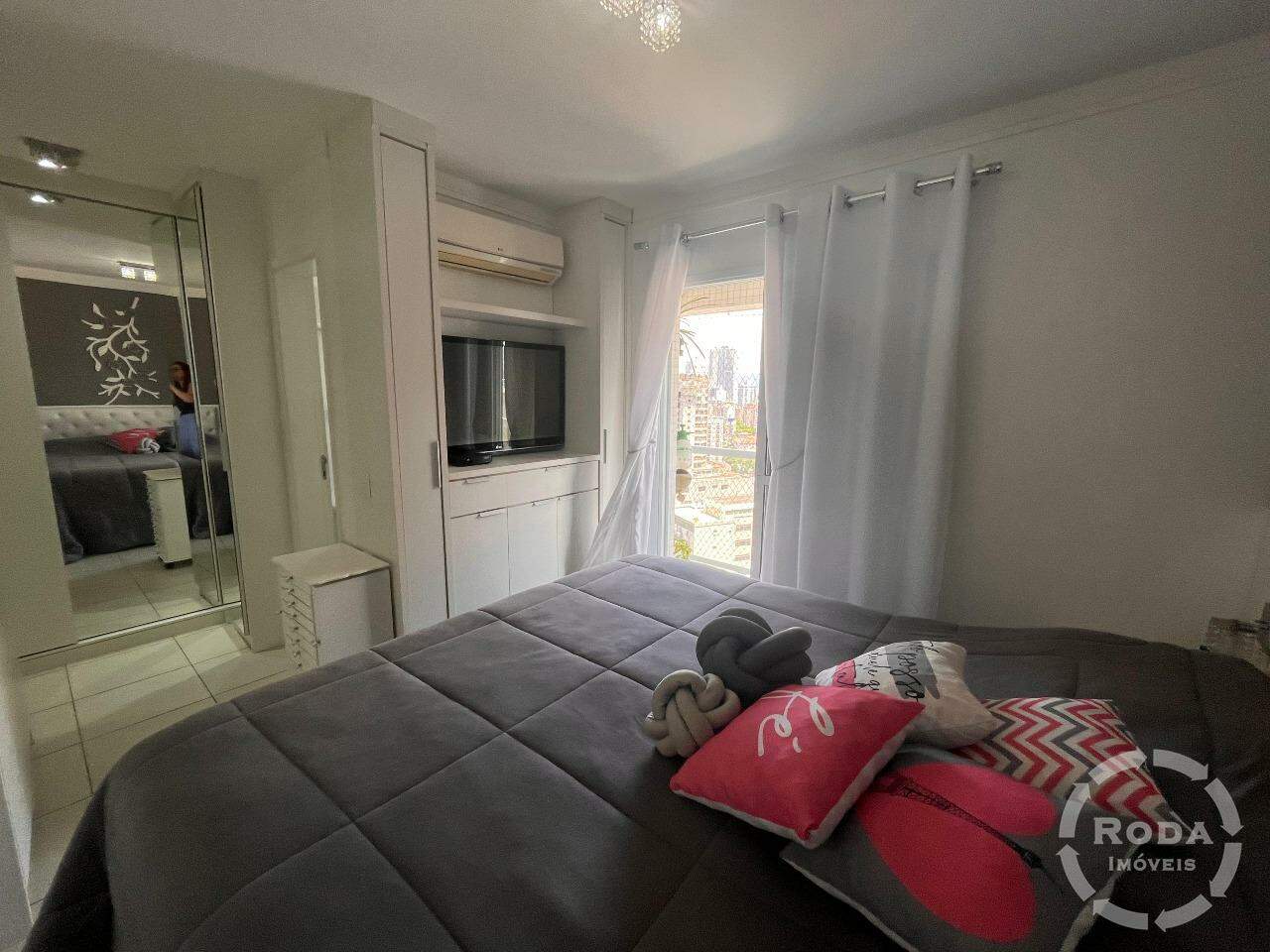 Apartamento à venda no Ponta da Praia: 