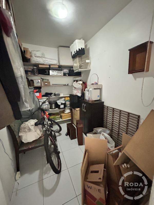 Apartamento à venda no Ponta da Praia: 