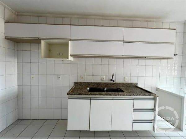 Apartamento para aluguel no Ponta da Praia: 