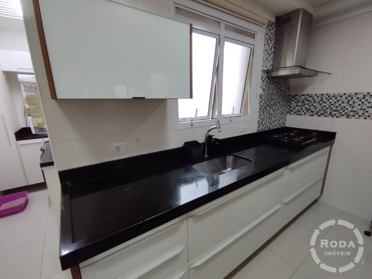 Apartamento à venda no Ponta da Praia: 