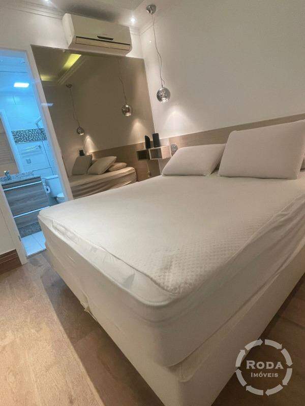 Apartamento à venda no Ponta da Praia: 