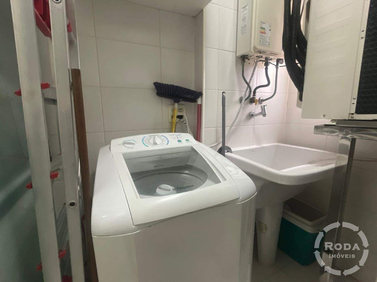 Apartamento à venda no Ponta da Praia: 