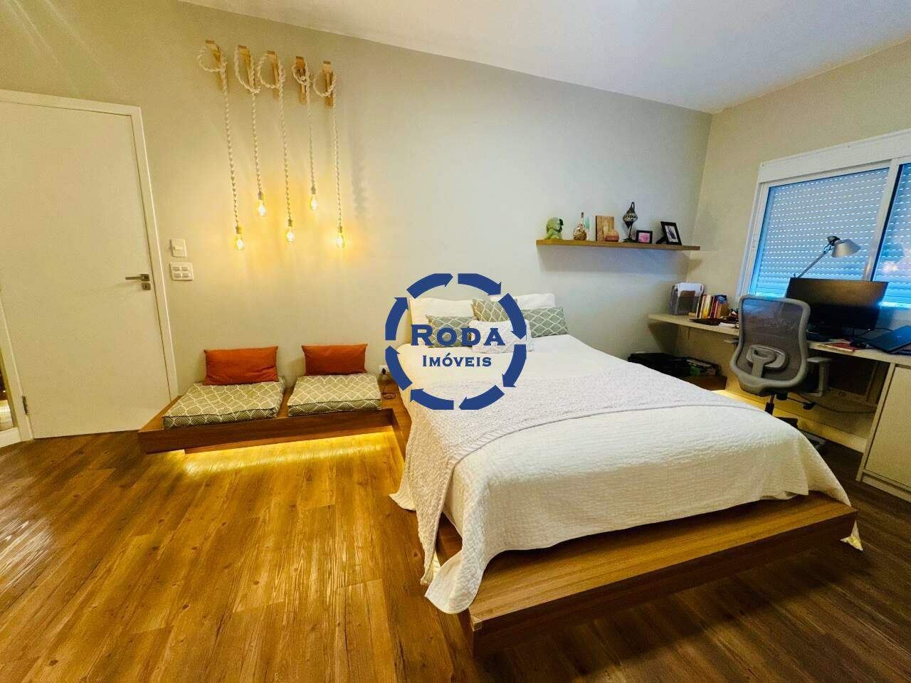 Apartamento à venda no Ponta da Praia: