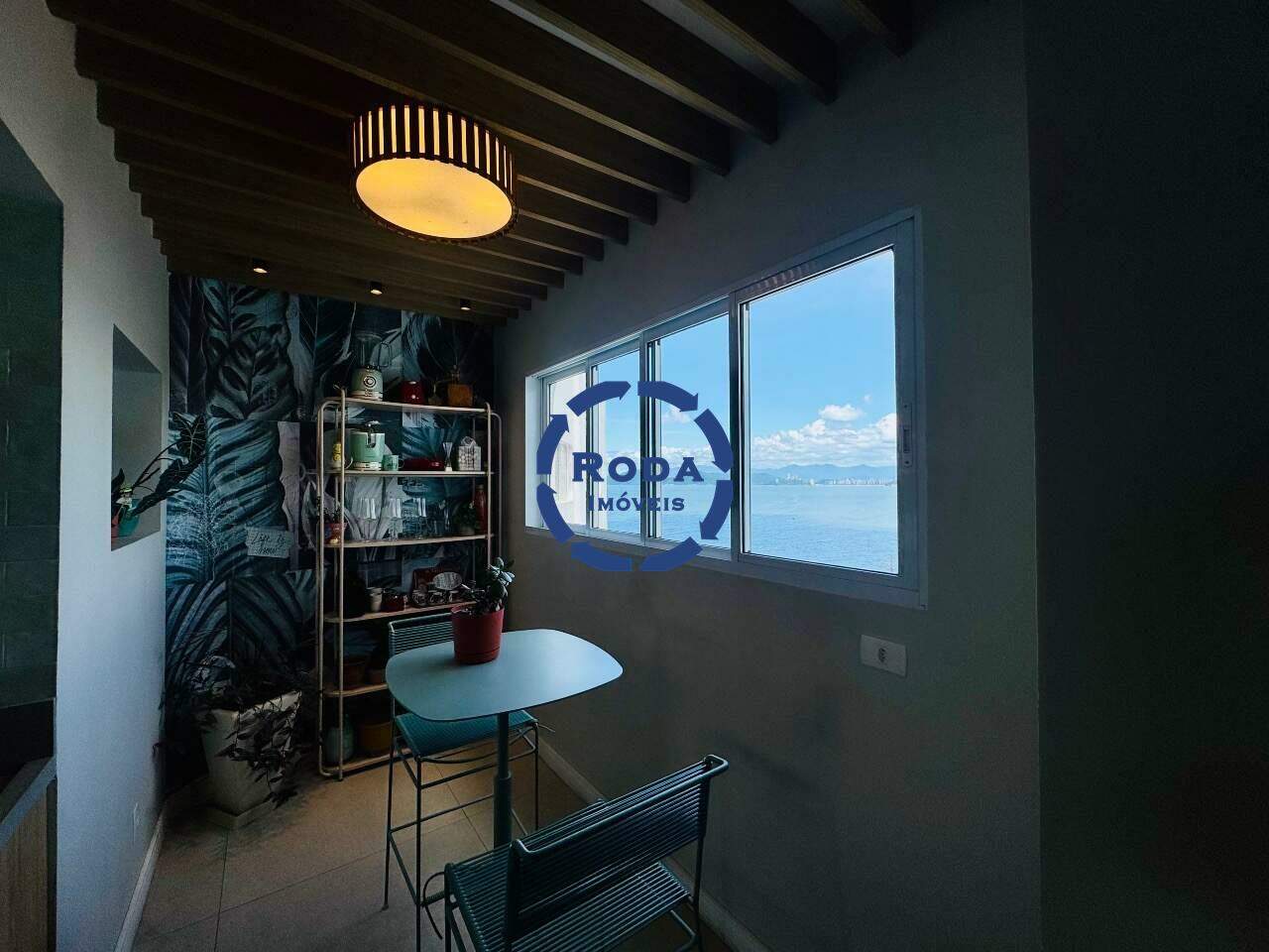 Apartamento à venda no Ponta da Praia: