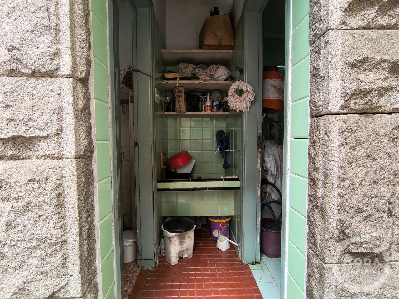 Casa à venda no Ponta da Praia: 