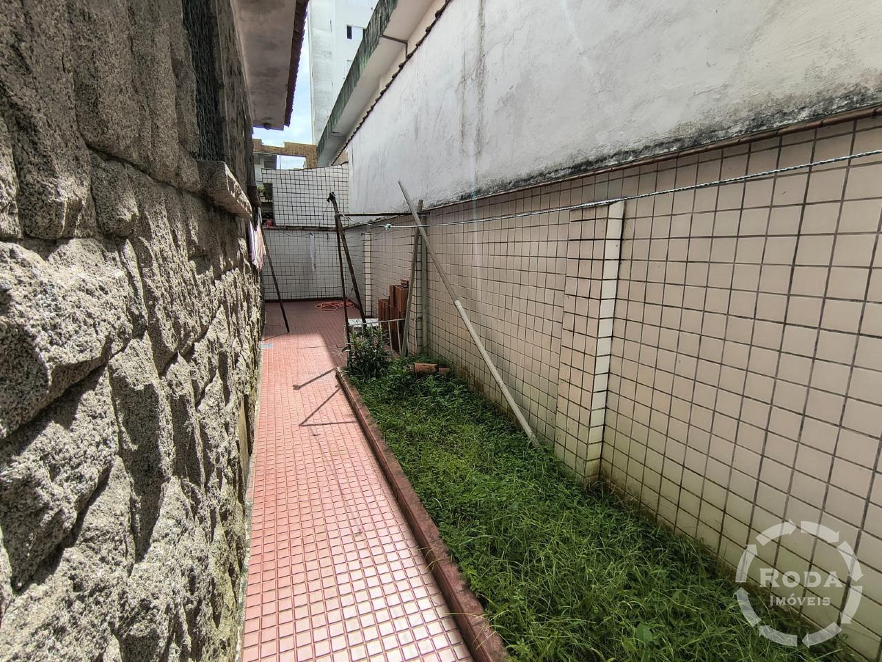 Casa à venda no Ponta da Praia: 