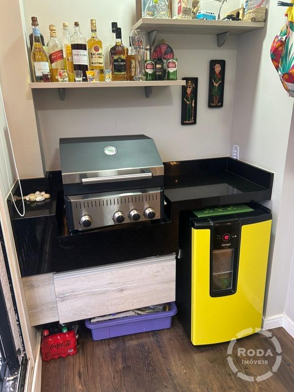 Apartamento para aluguel no Marapé: 