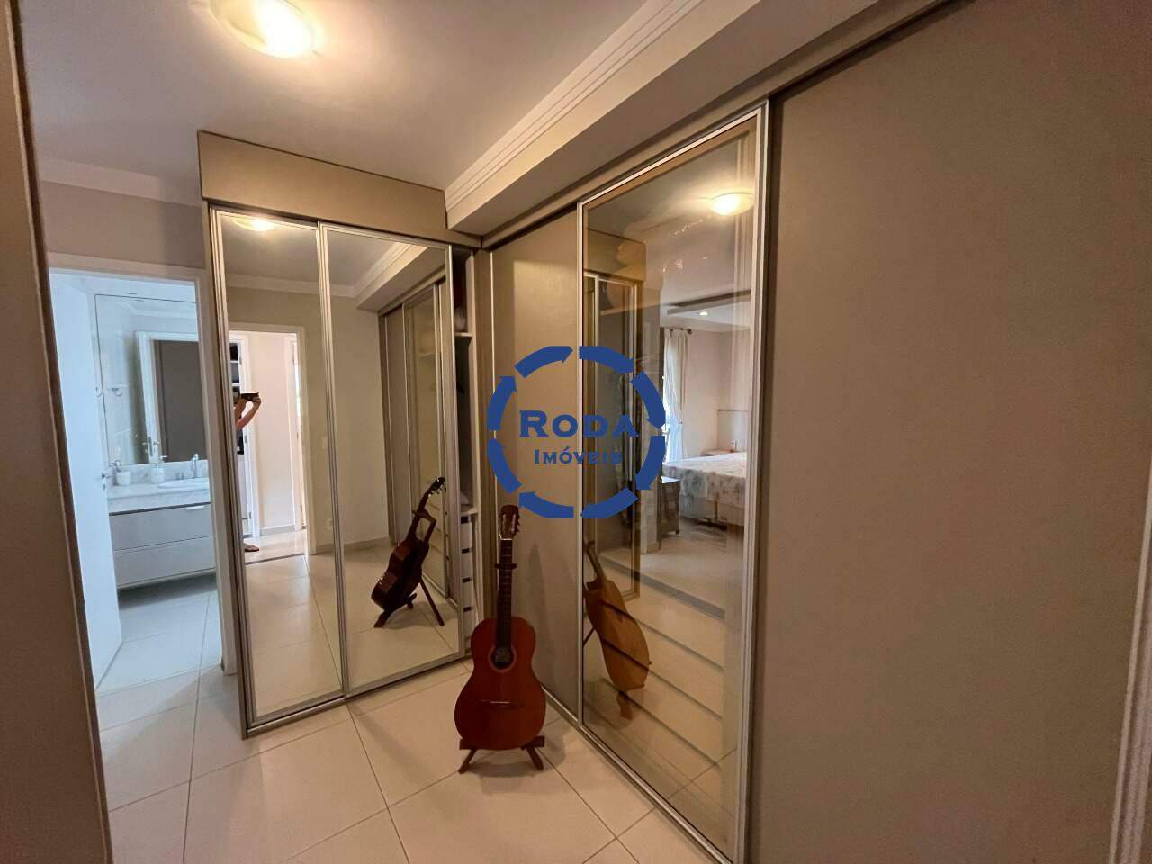 Apartamento à venda no Ponta da Praia: 