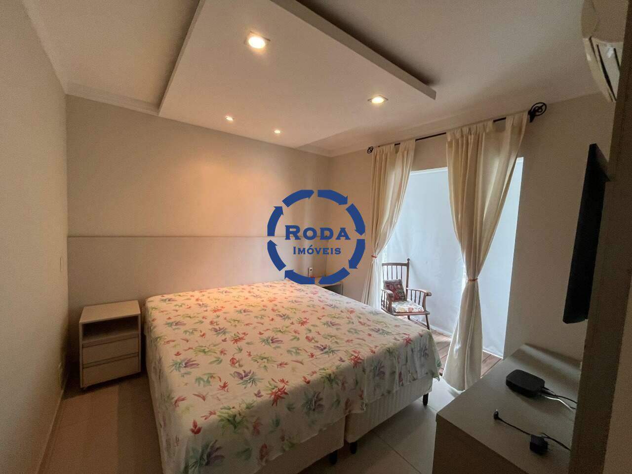 Apartamento à venda no Ponta da Praia: 