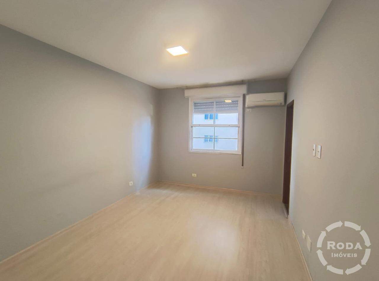 Apartamento à venda no Embaré: 