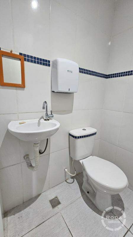 Sala para aluguel no Embaré: 