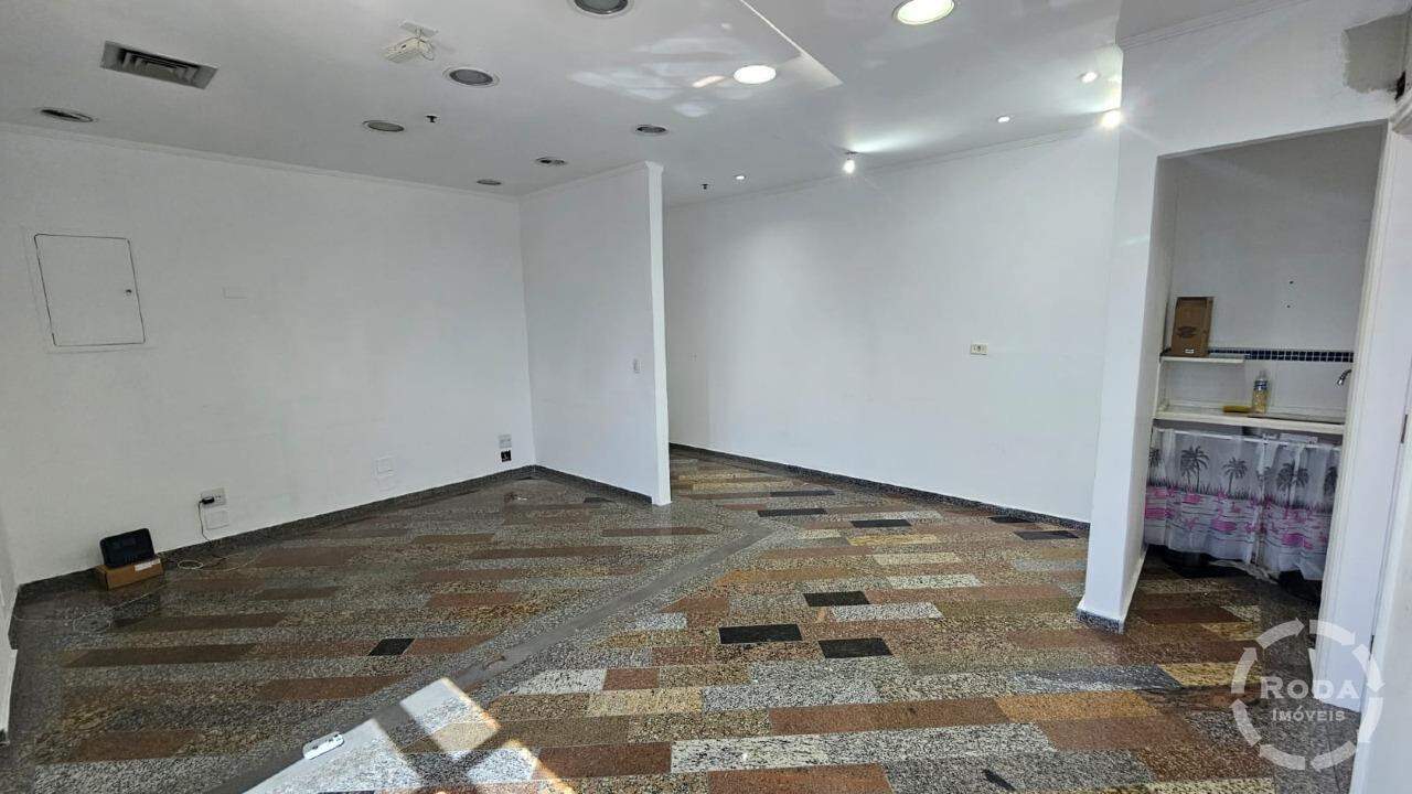 Sala para aluguel no Embaré: 