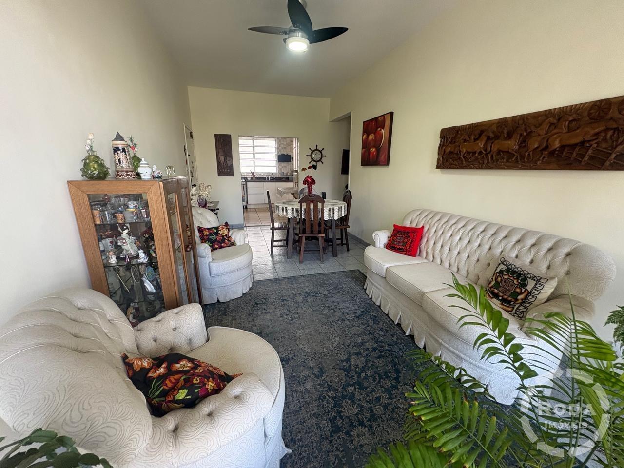 Apartamento à venda no Ponta da Praia: 