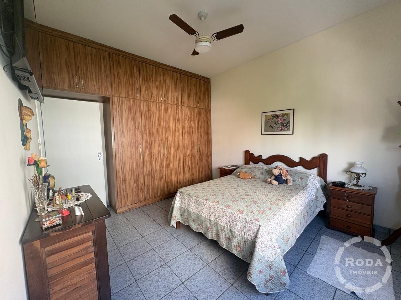 Apartamento à venda no Ponta da Praia: 