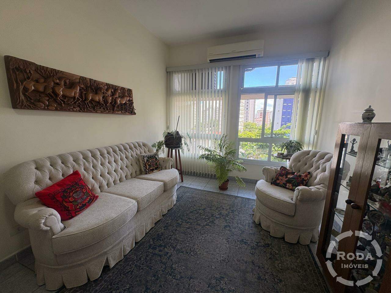 Apartamento à venda no Ponta da Praia: 