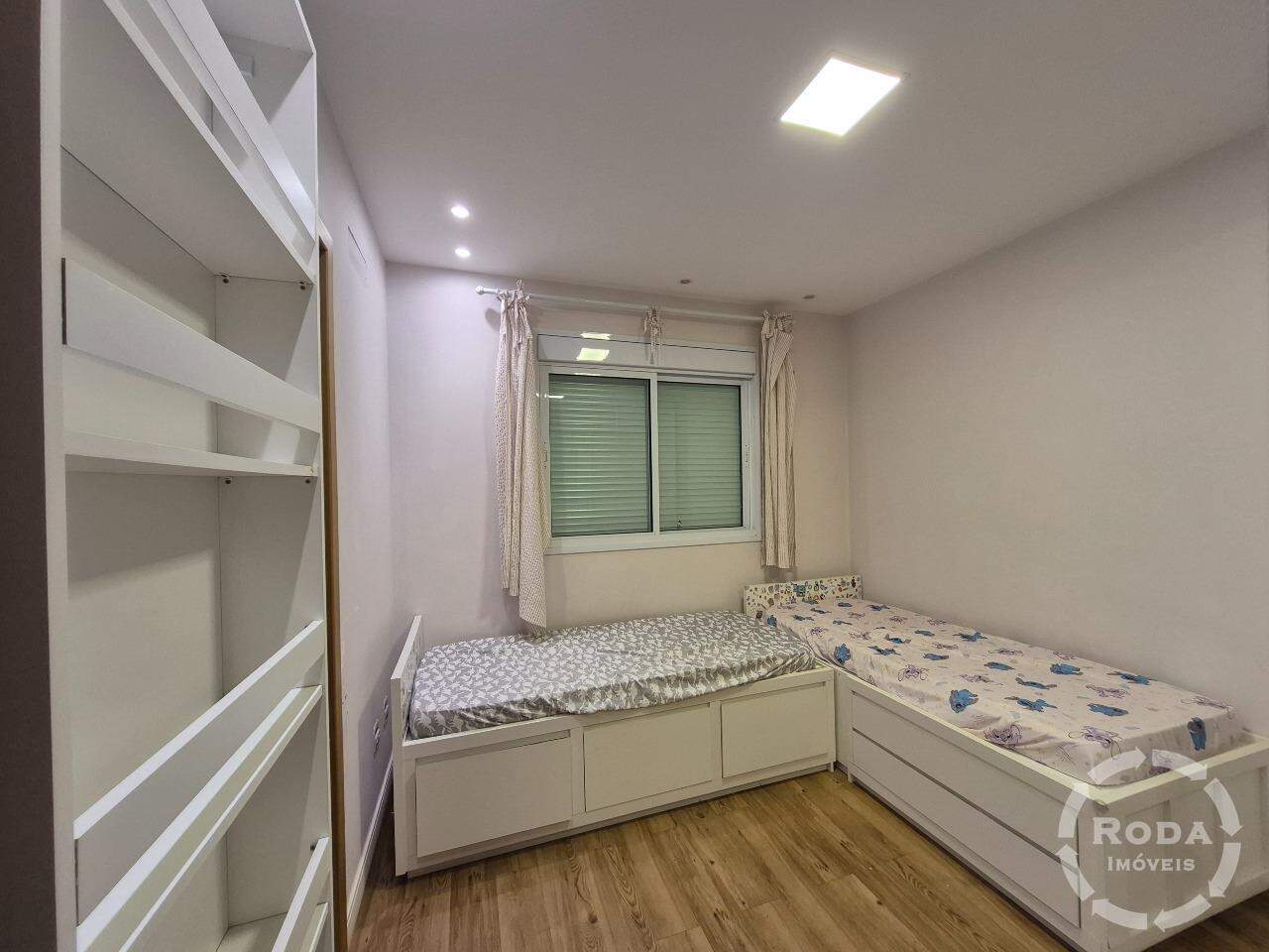 Apartamento à venda no Embaré: 