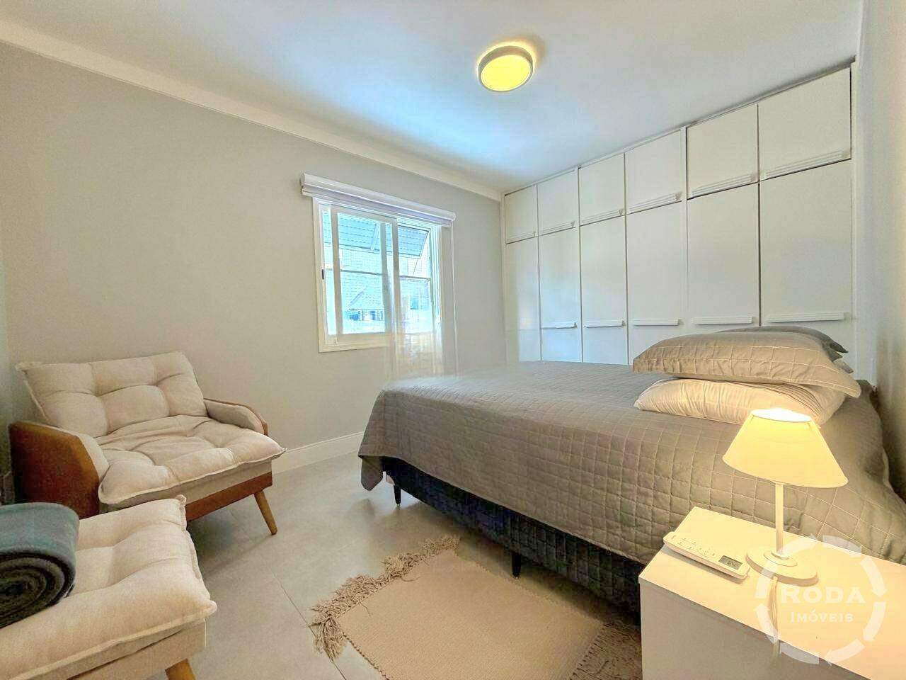 Apartamento à venda no Embaré: 