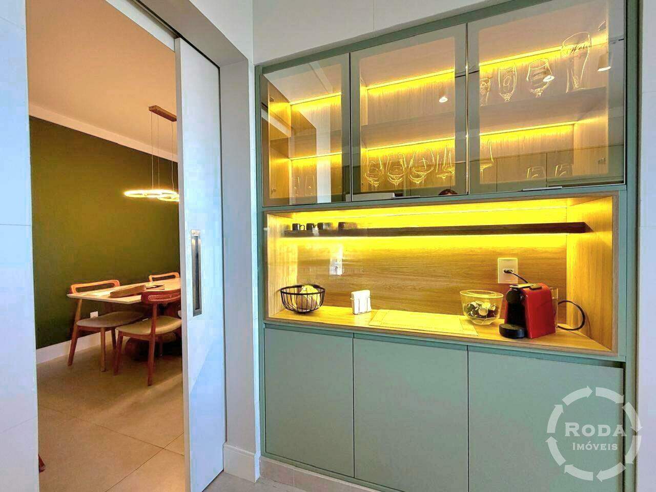 Apartamento à venda no Embaré: 