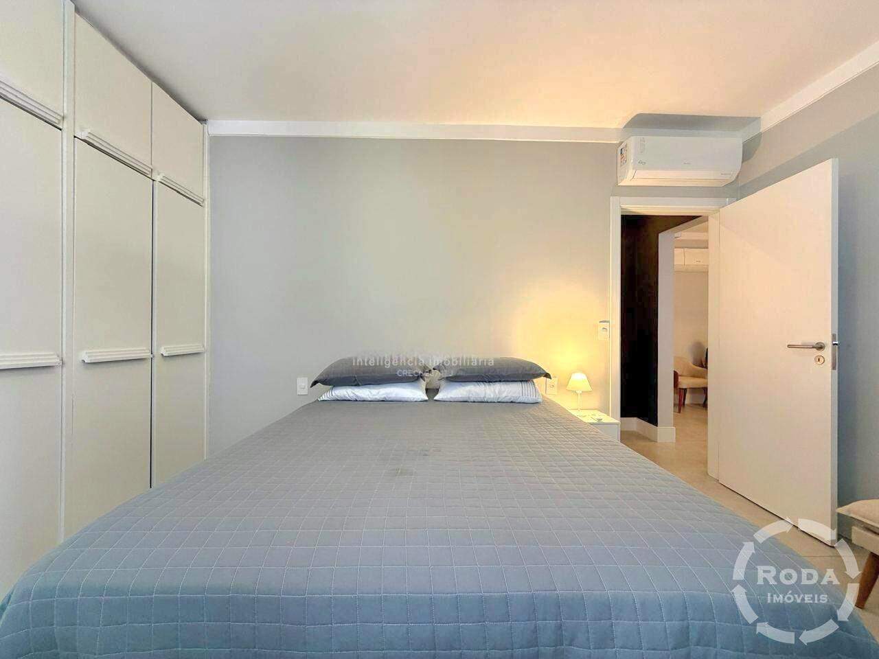 Apartamento à venda no Embaré: 