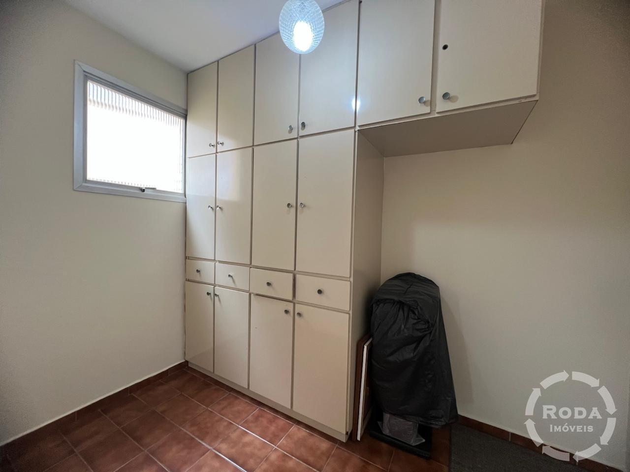 Apartamento à venda no Embaré: 