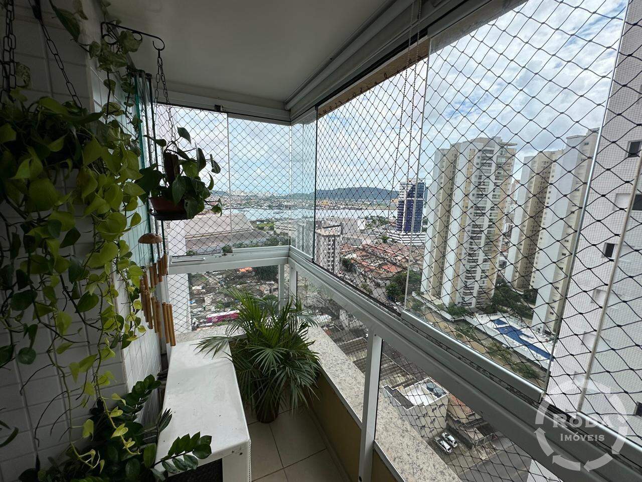 Apartamento à venda no Ponta da Praia: 