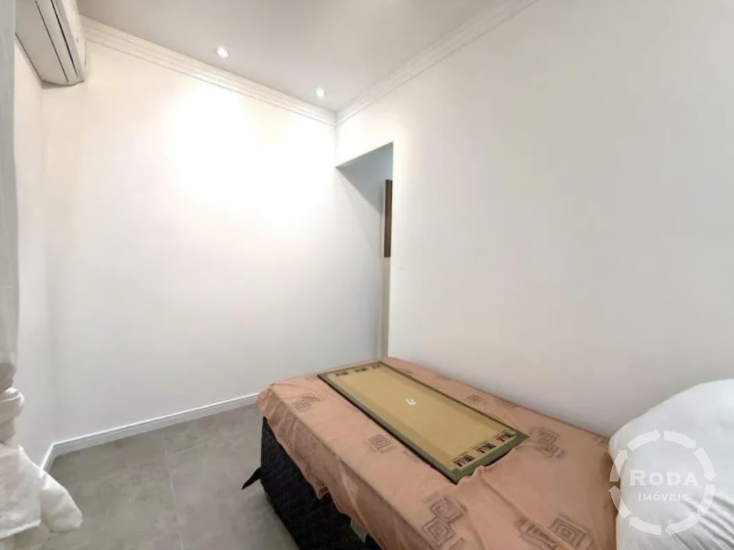 Apartamento à venda no Ponta da Praia: 