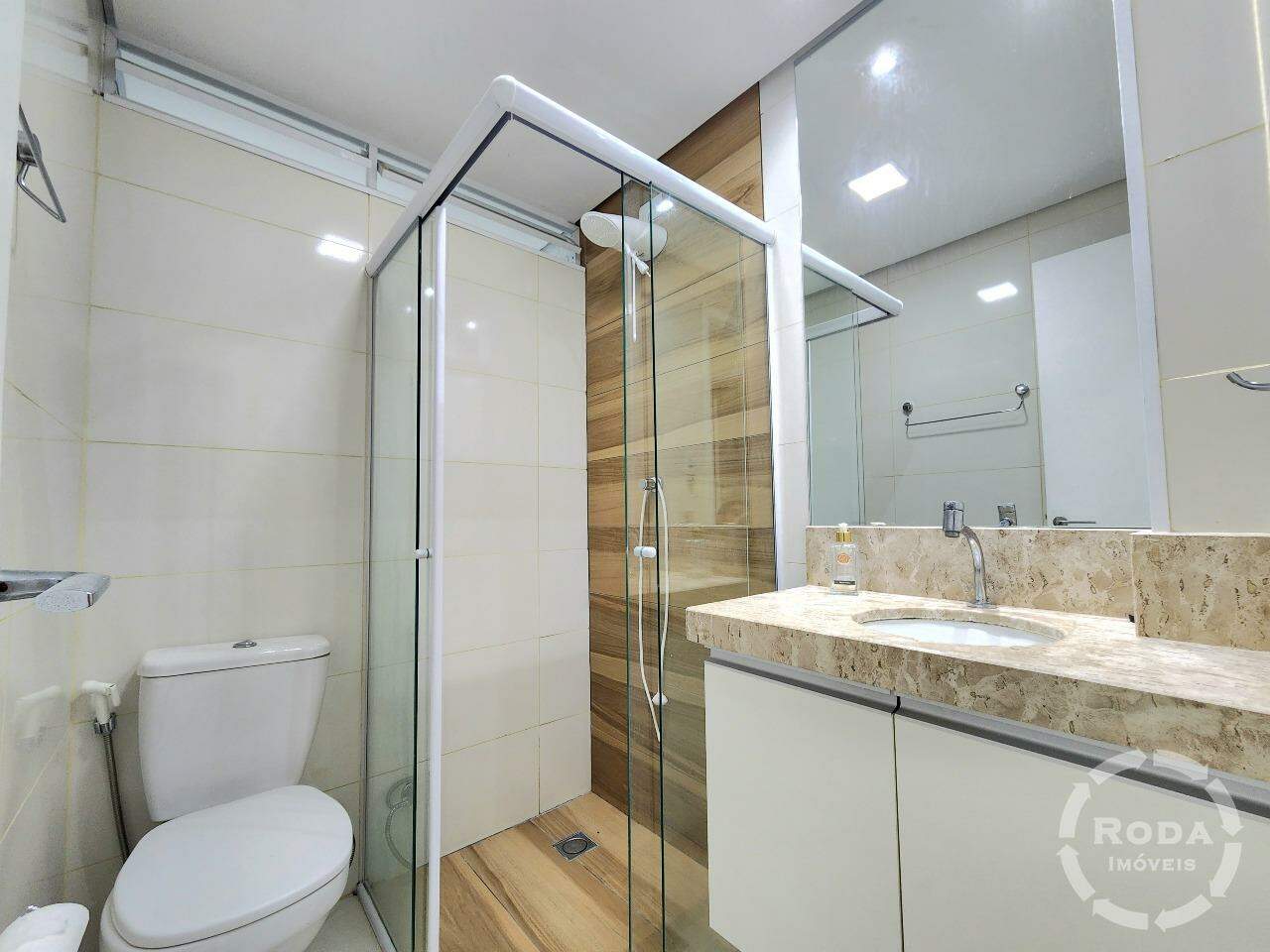 Apartamento à venda no Marapé: 