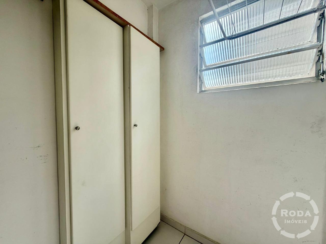 Apartamento à venda no Ponta da Praia: 