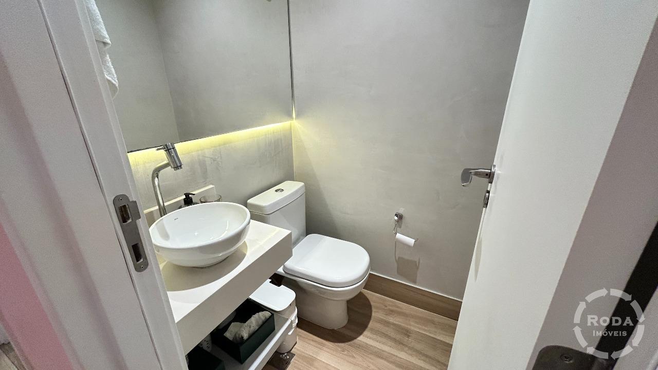 Apartamento à venda no Ponta da Praia: 