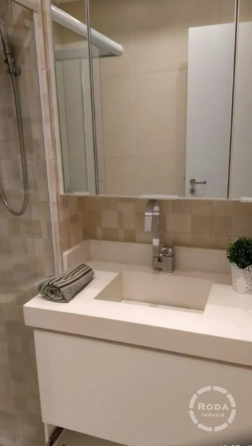 Apartamento para aluguel no Macuco: 