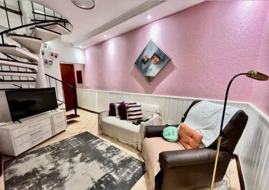 Cobertura Duplex à venda no Embaré: