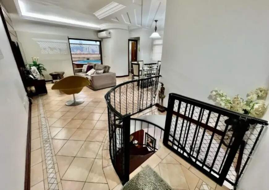 Cobertura Duplex à venda no Embaré: