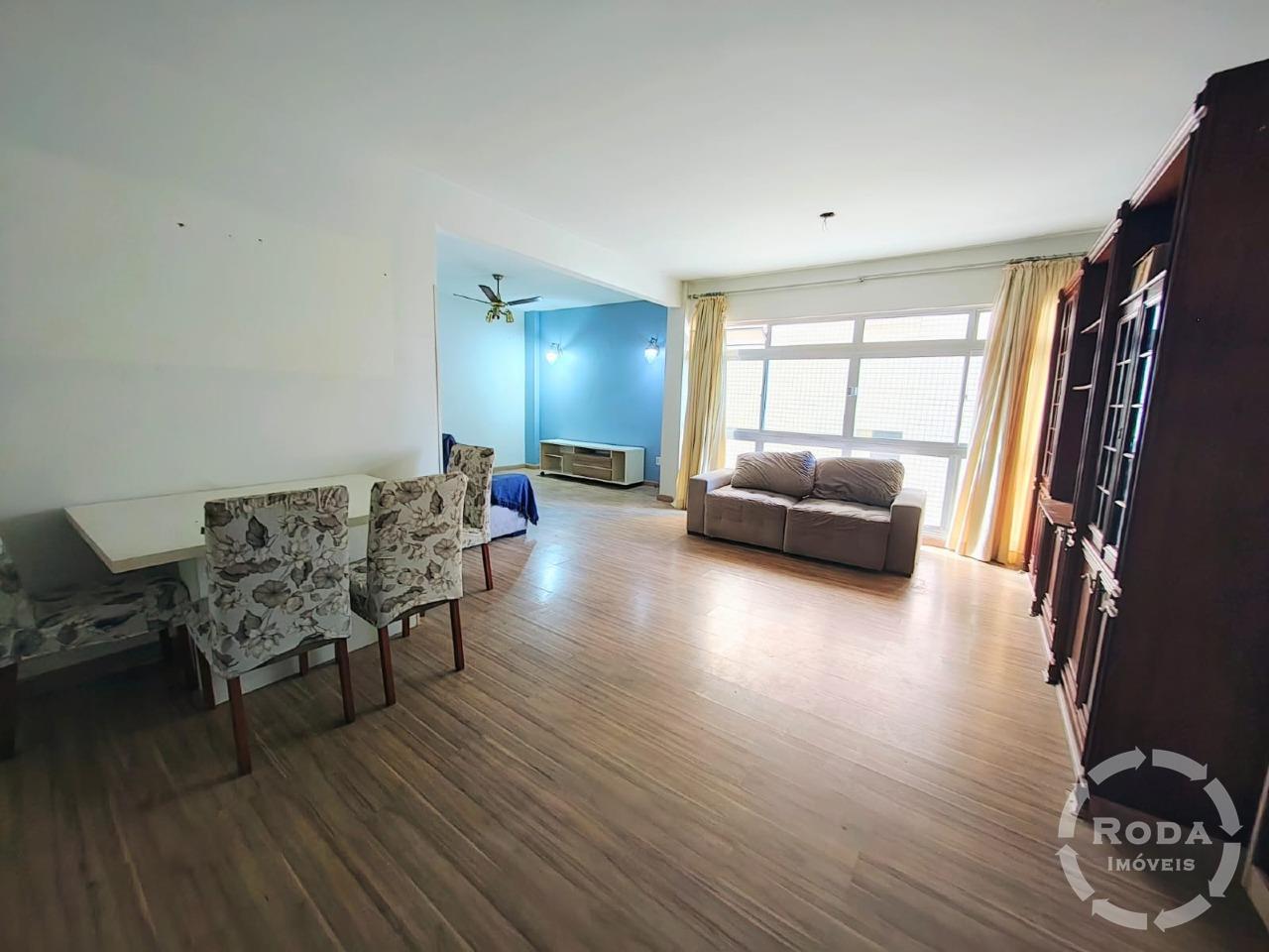 Apartamento à venda no Ponta da Praia: 