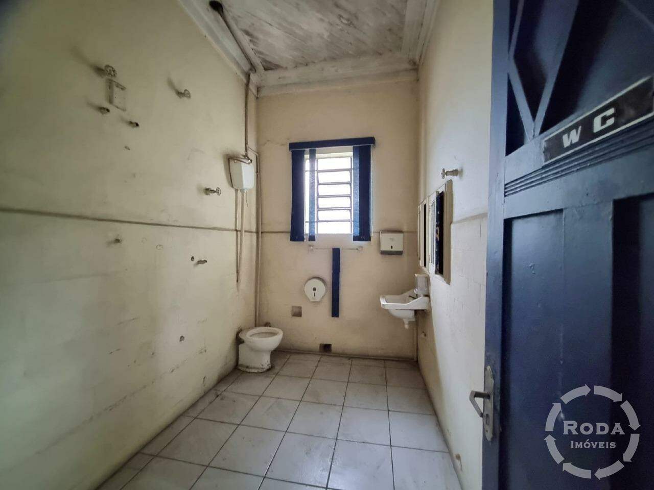 Sobrado Isolado para aluguel no Boqueirão: 