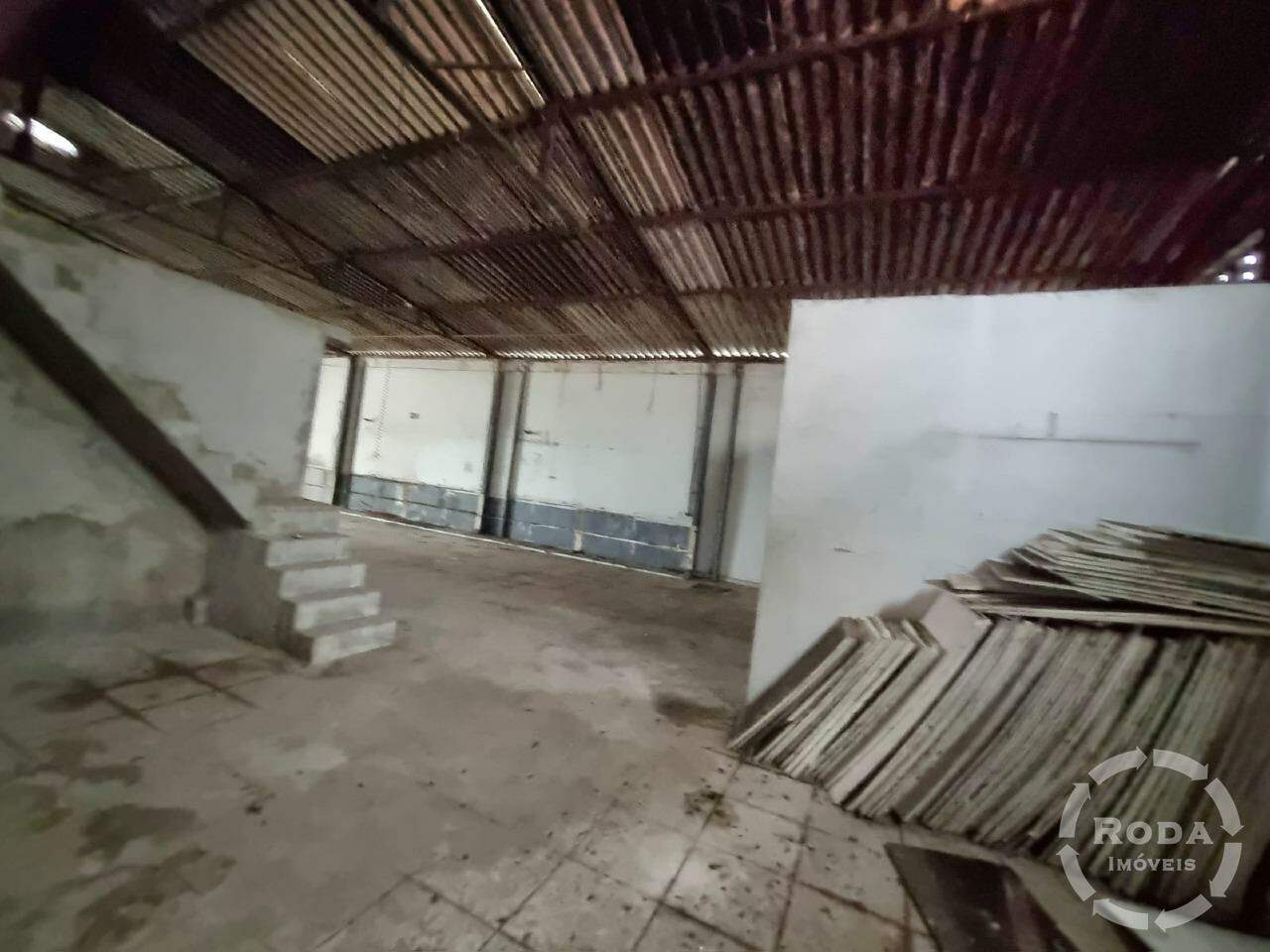 Sobrado Isolado para aluguel no Boqueirão: 